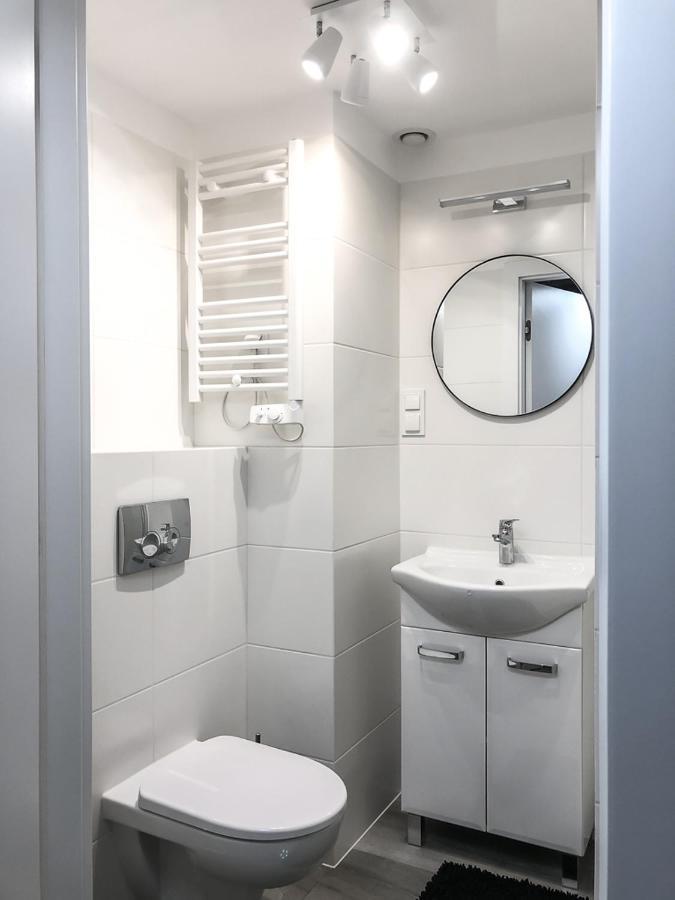 Airport Apartment Wrocław Eksteriør billede