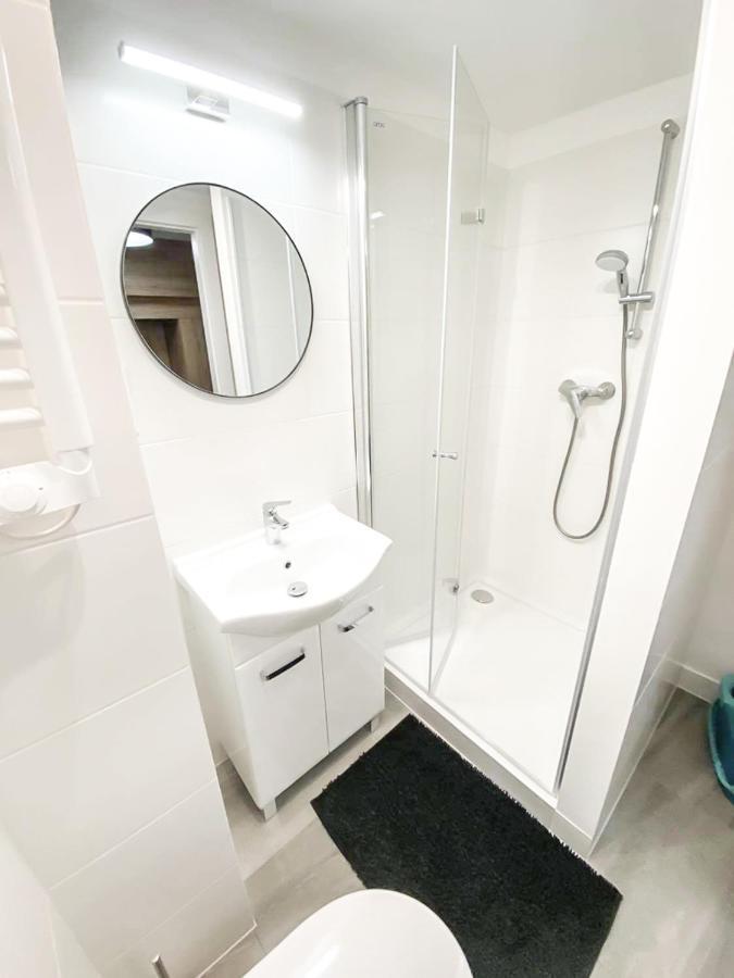 Airport Apartment Wrocław Eksteriør billede